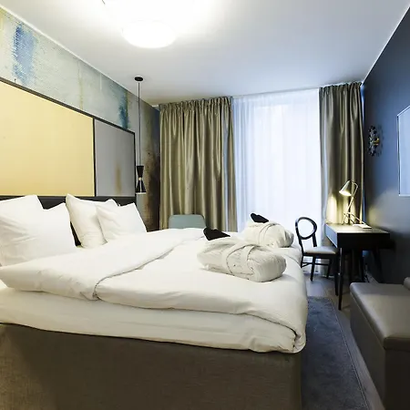 Quality Sveitsi Hotel 4*