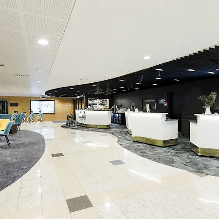 Quality Sveitsi Отель 4*