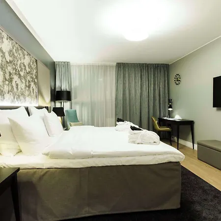 Quality Sveitsi Hotel 4*