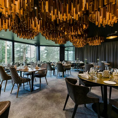 Sveitsi Hotel 4*