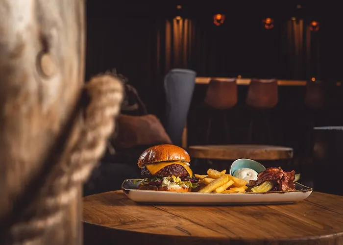 Quality Sveitsi Otel 4*